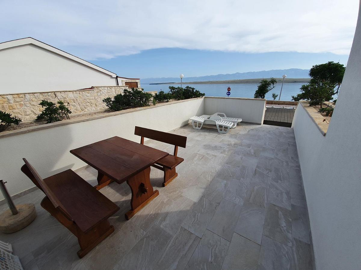 Villa Ivanovic Vir Exterior foto